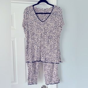 Soma Sz L Black Dot Pajama Set Pockets Porcelain Pink Drawstring V Neck Capris